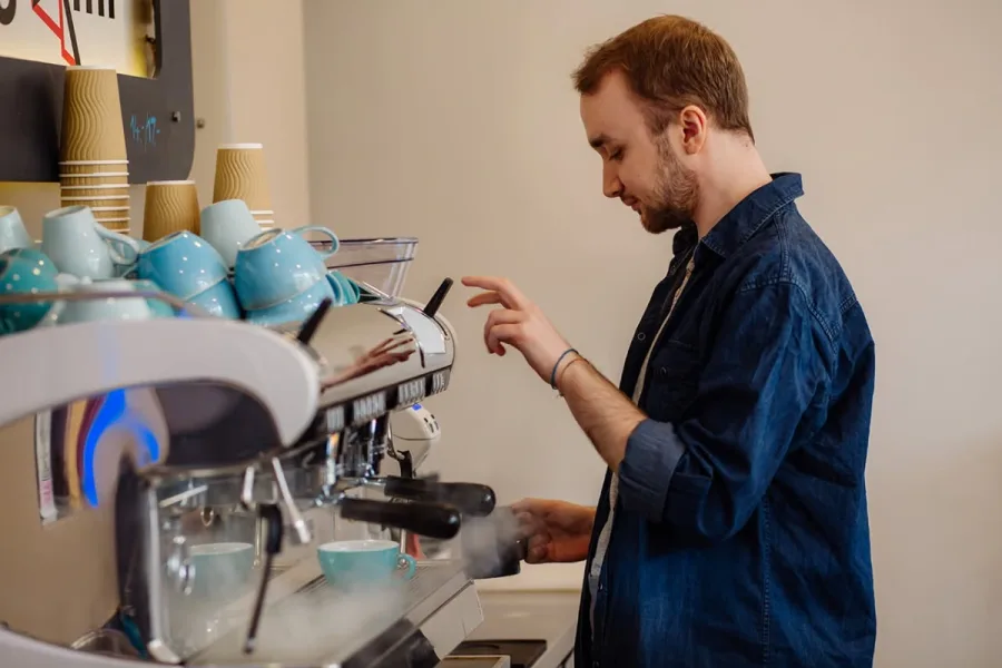 Origami — intérieur du café