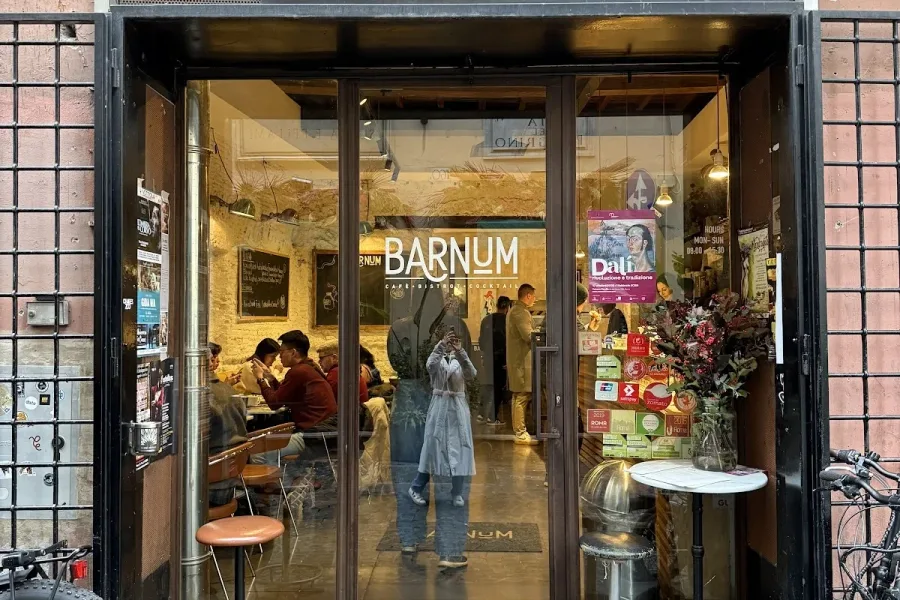 Barnum Roma — інтер’єр кав’ярні