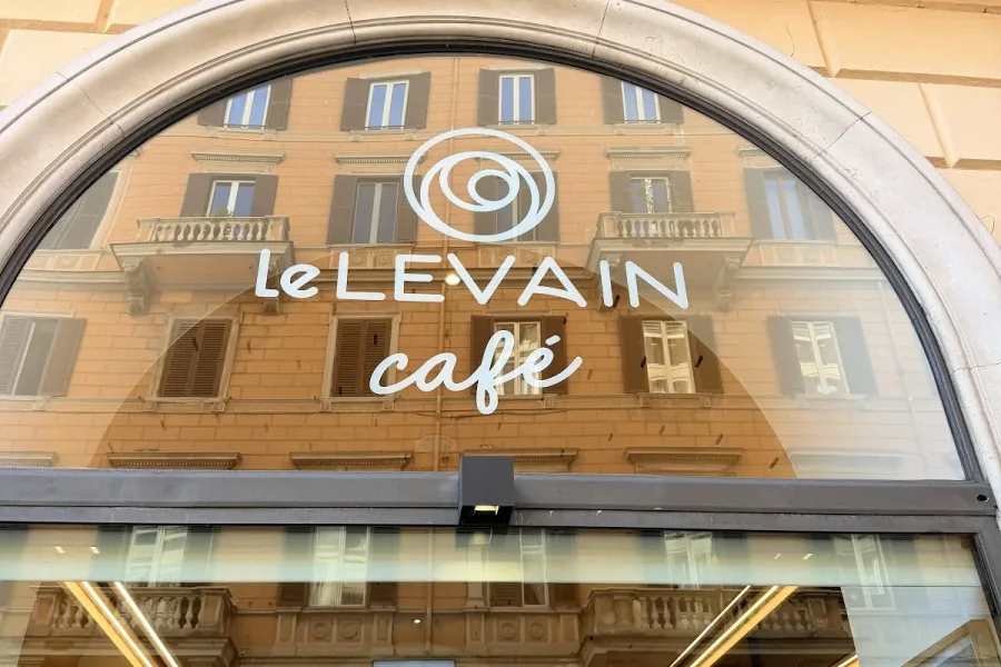 Le Levain Café — інтер’єр кав’ярні