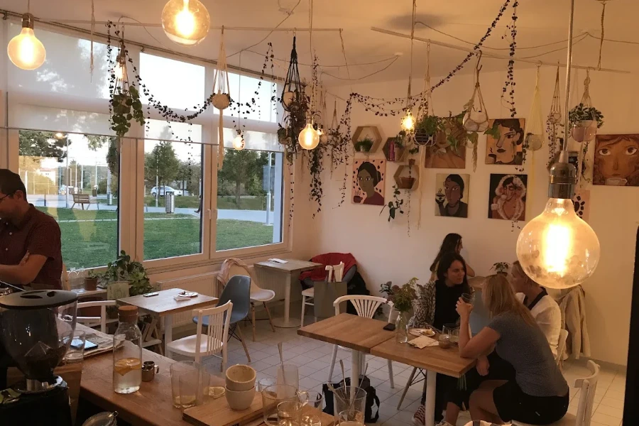 Periferie_kafe — café interior