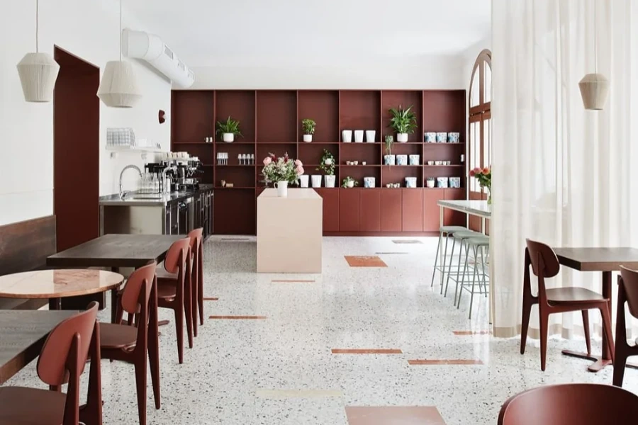 Srnky Americká — café interior