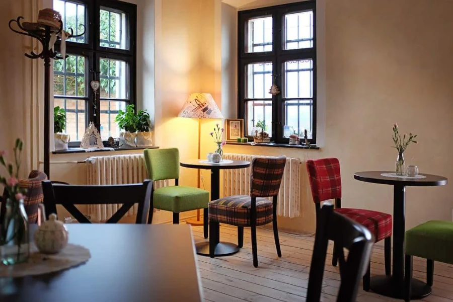 Penny coffea — café interior