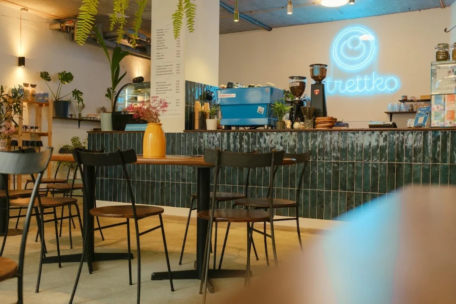 Strettko - Granita, Coffee, Brunch — café interior