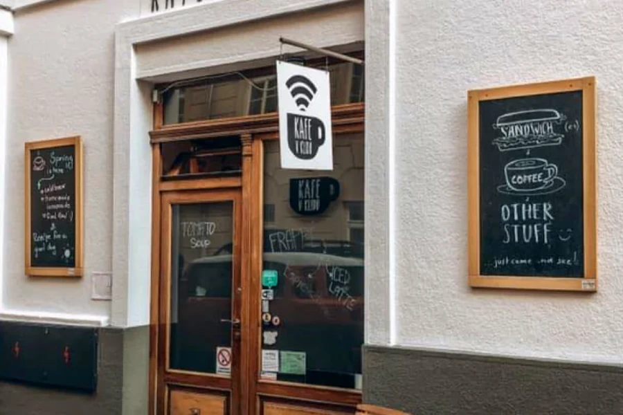 Kafe v Klidu — café interior