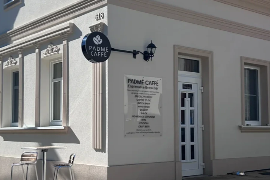 Padmé Caffé, s. r. o. — interiér kaviarne