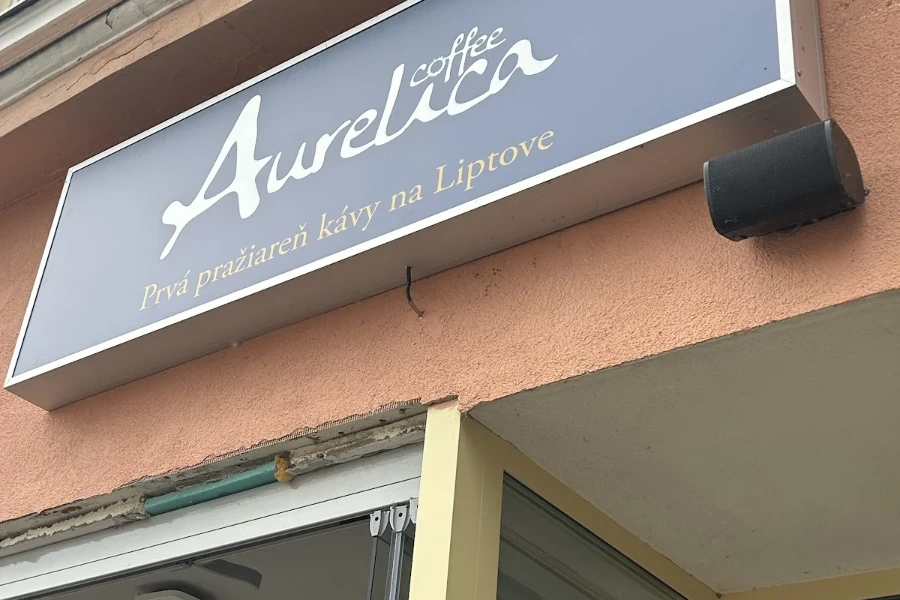 Aurelica coffee — café interior