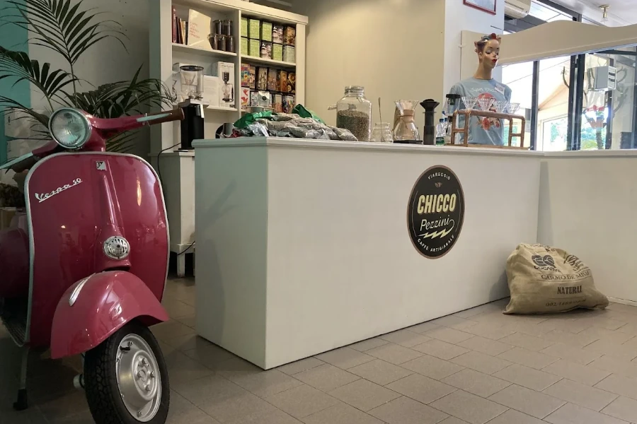 Torrefazione Chicco Pezzini - Coffee-shop & Restaurant — обсмажувальня